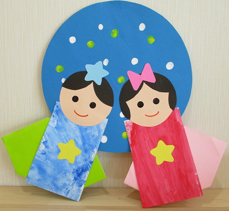☆7月の壁面と外遊びのようす☆