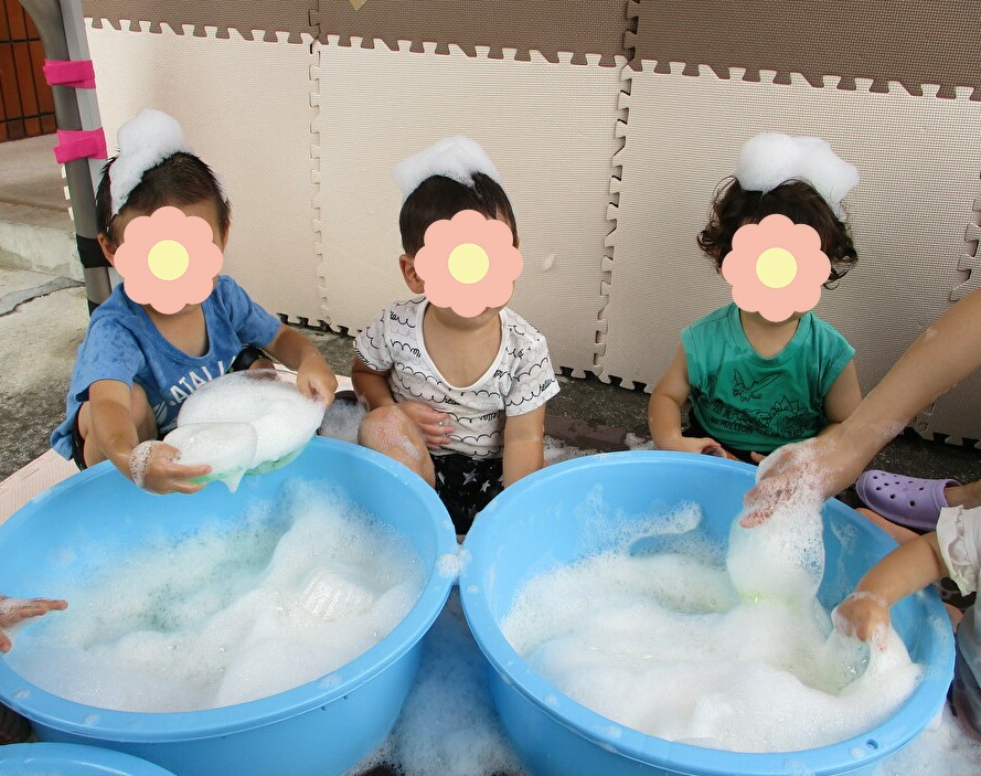 ☆泡遊びのようす☆